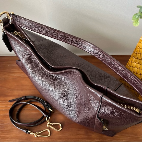 COACH SCOUT Oxblood Pebble Leather Hobo Shoulder Bag - Picture 6 of 13